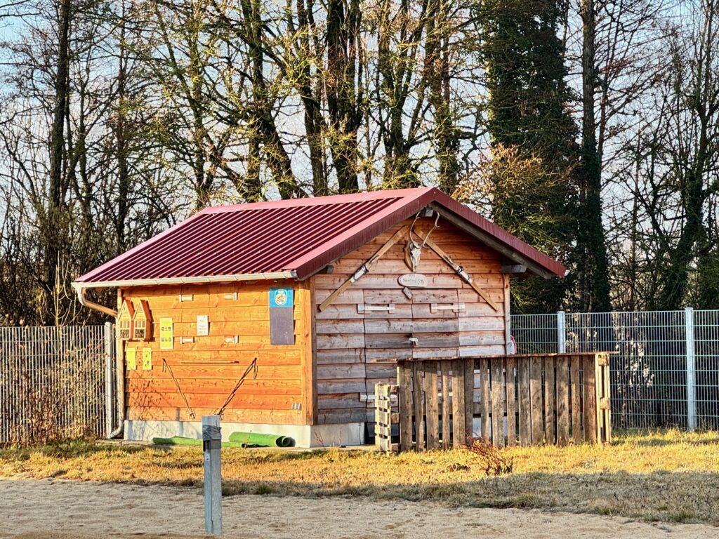 Umgestaltung Beach-Volleyballfeld