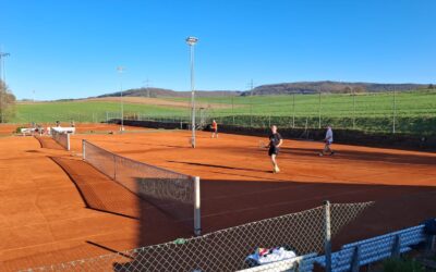 Fünf Plätze, eine Mission, voller Einsatz: Unsere Tennisplätze sind bereit für den Saisonstart 2026!
